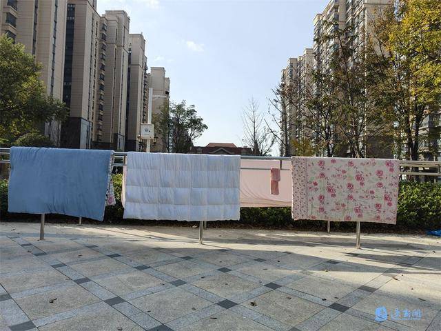 区丨共享晾衣架晒出“幸福感”凯发K8国际版百名记者进小
